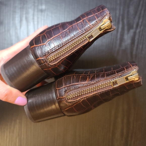 Seychelles Floodplain Booties - Picture 6 of 8